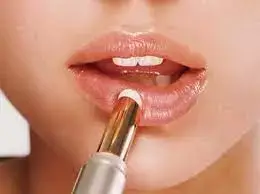 Sử dụng son dưỡng